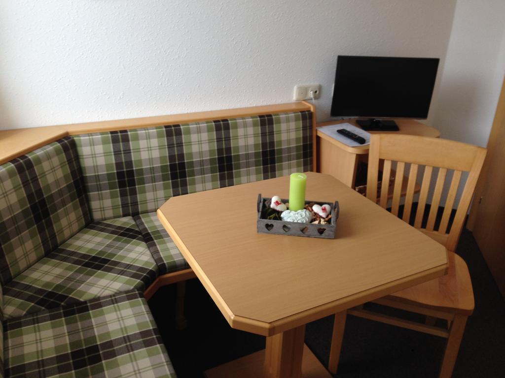 Pension Horfarter Fieberbrunn Pokoj fotografie